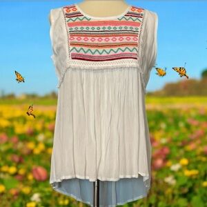 NWT Studio West Embroidered Top